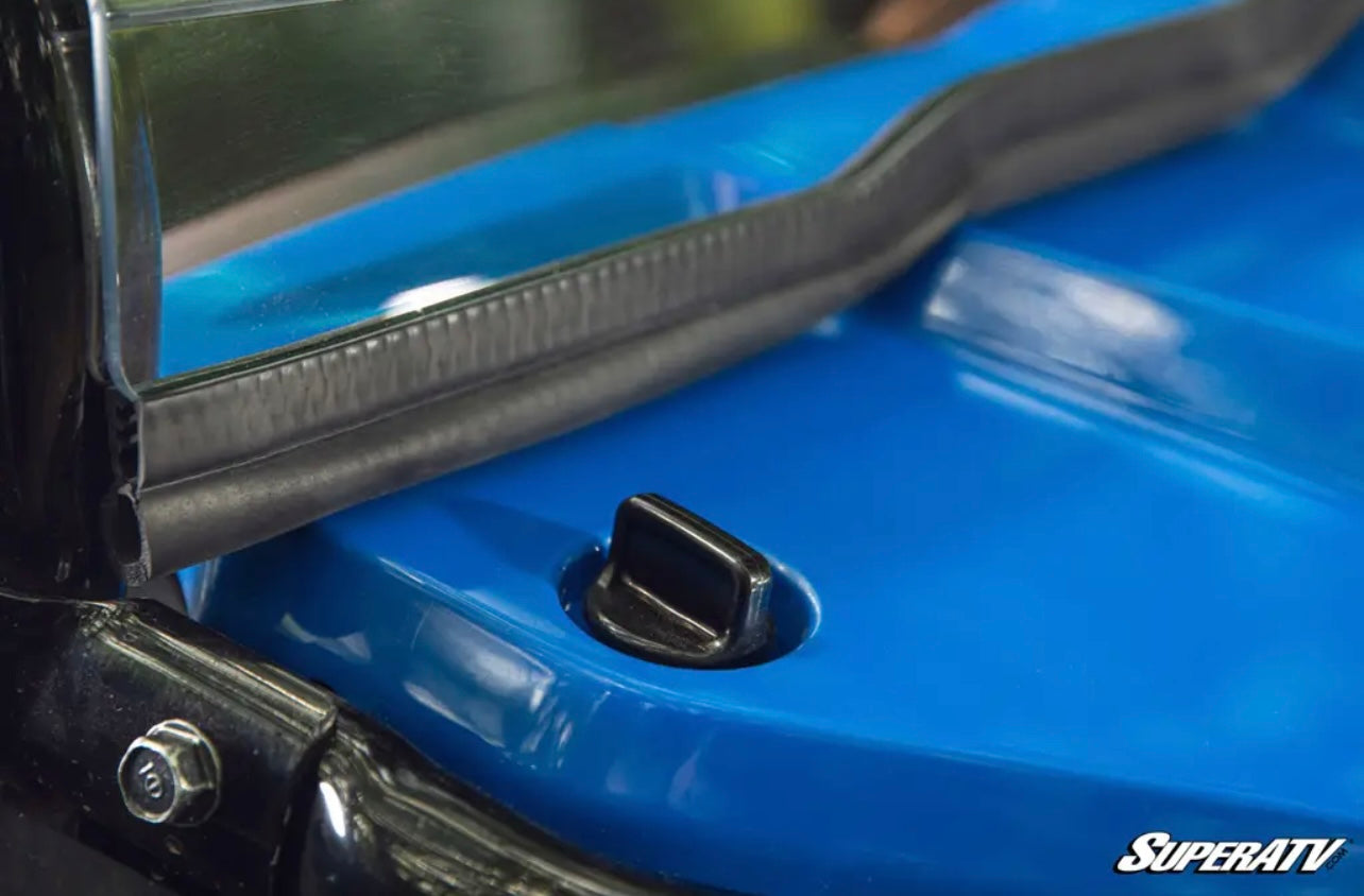 HONDA PIONEER 520 HALF WINDSHIELD